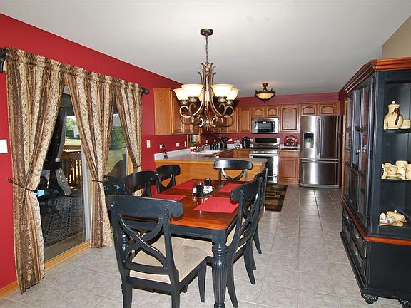 5th image of 2754 Molly Ct