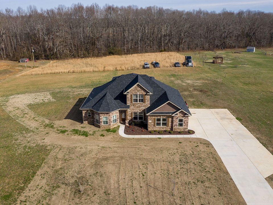1st image of 67 Rosie Anna Dr
