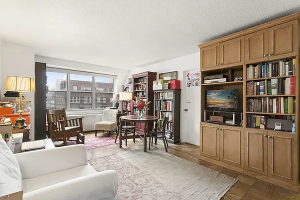 Sold by Citi Habitats | media 1