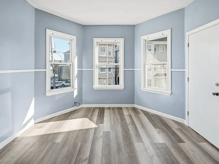 857 S 1st St #2 — Photo 13