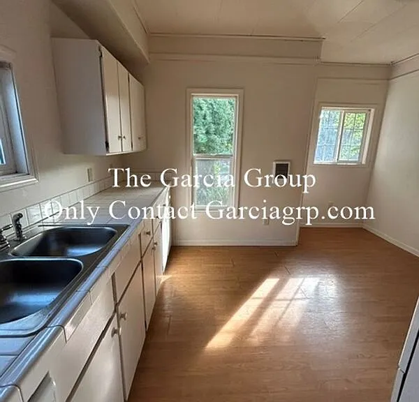 15318 SE Risley Ct — Photo 3