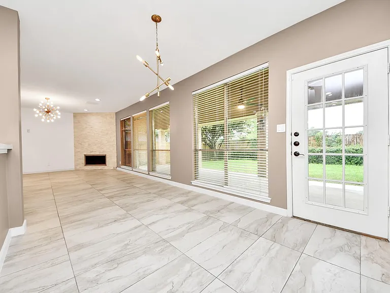 3210 Shadowwalk Dr — Photo 13