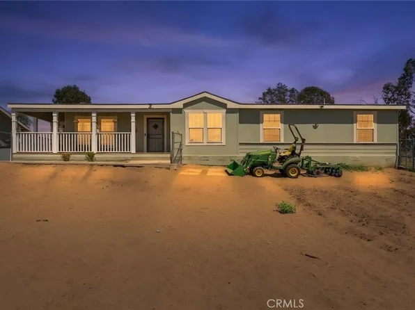 34715 Empty Saddle Trl, Hemet, CA 92544
