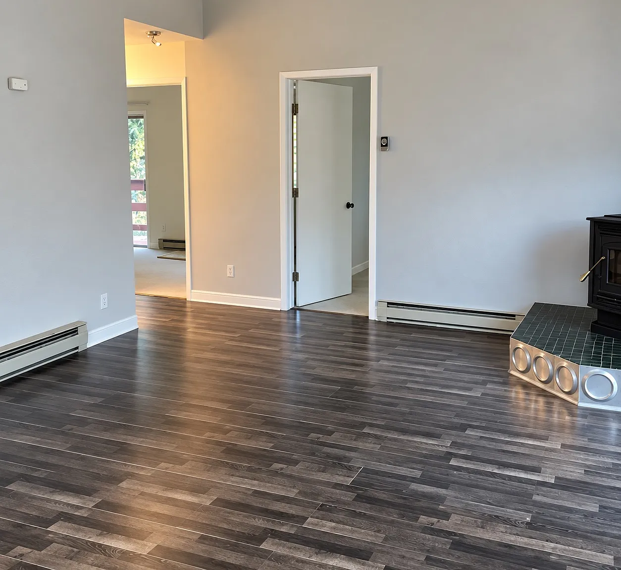 2420 Freeman Dr — Photo 4