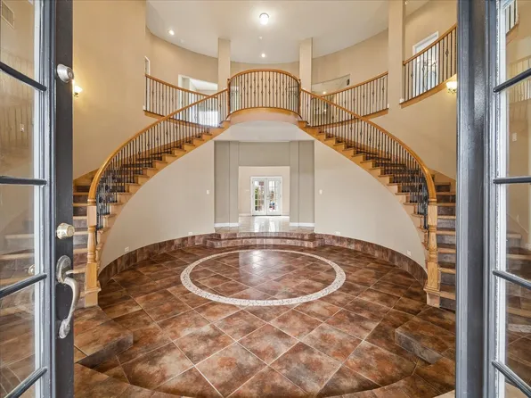 5027 Creekmont Dr, Houston, TX 77091