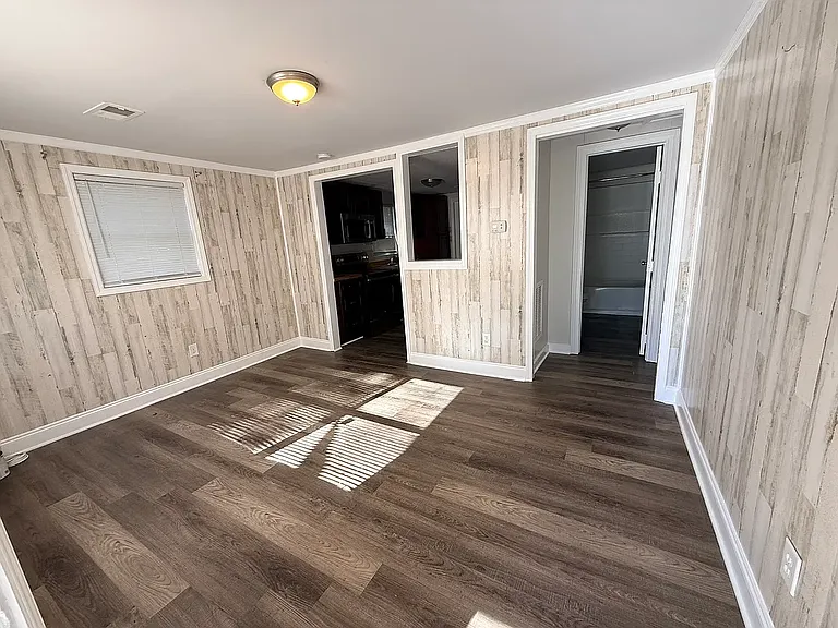 445 Ponce Blvd — Photo 5