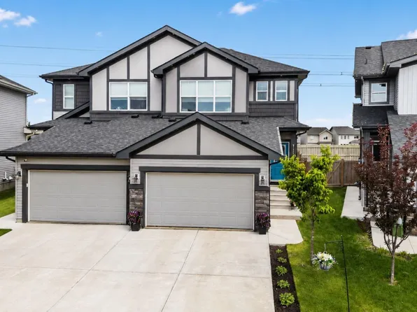 8612 Cushing Pl SW, Edmonton, AB T6W 3R4