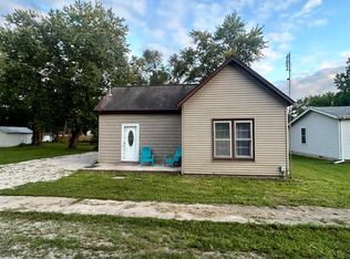 508 W Jefferson St, Athens, IL 62613