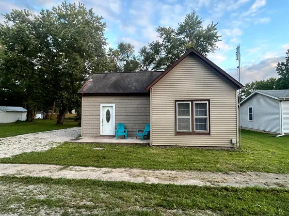 508 W Jefferson St, Athens, IL 62613