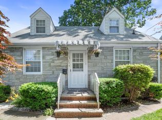 23 Columbus Ave, Hasbrouck Heights, NJ 07604