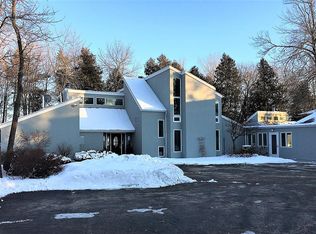 3144 County Rd S, Little Suamico, WI 54141