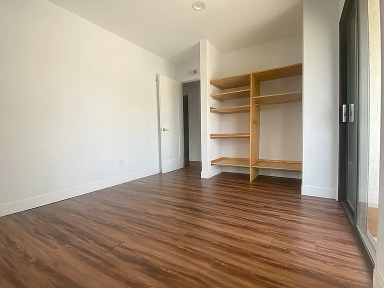 7742 Camino Noguera #7742 — Photo 11