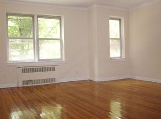 1613 E 16th St, Brooklyn, NY 11229