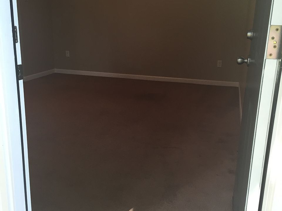 2nd image of 10 E Ave APT F