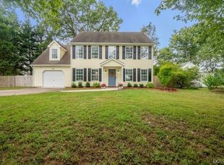5321 Dickens Glen Ln, Richmond, VA 23230