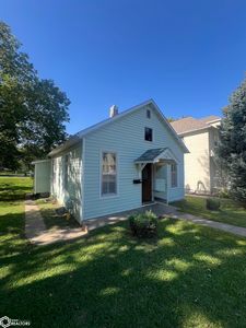 111 S Gunnison St, Burlington, IA, 52601