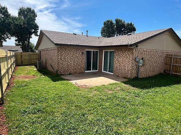 5th image of 1205 Sequoyah Cir