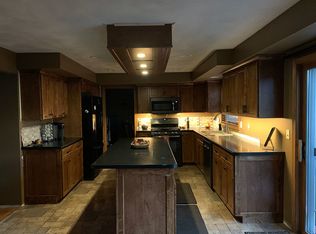 3121 N Rambling Rose Dr, Appleton, WI 54914