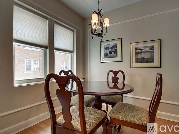 4th image of 1028 E Juneau Ave APT 706