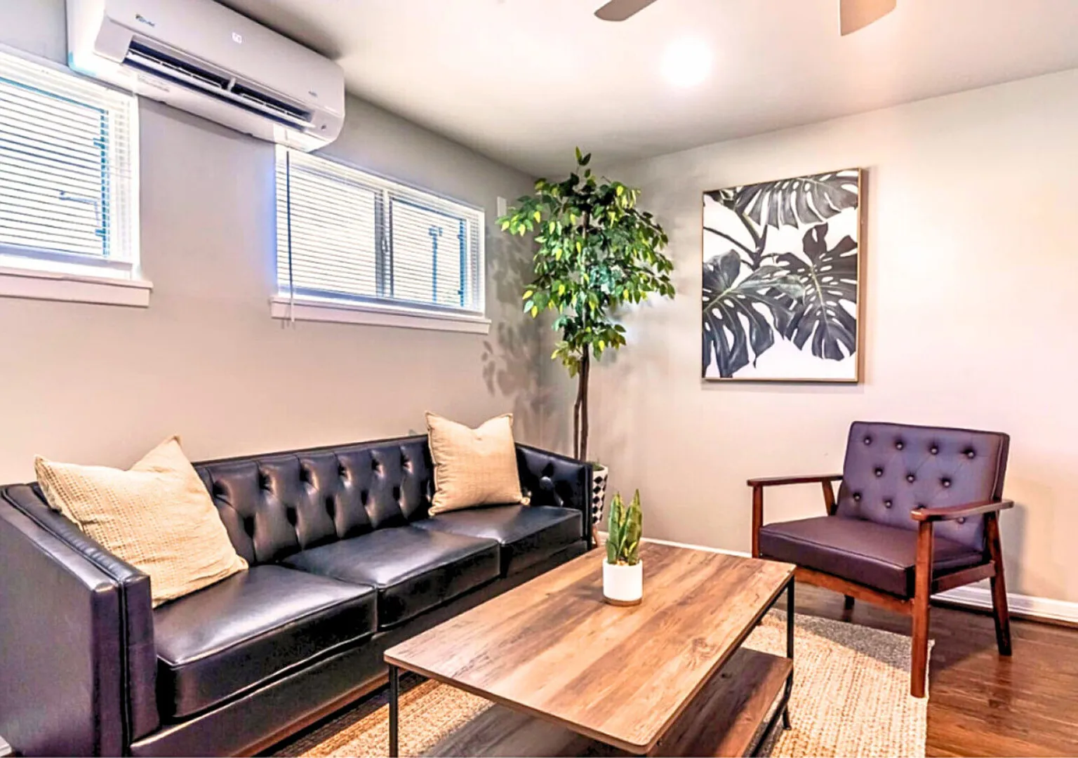 (15) 10% Off Serene Retreat Prime July Booking — Photo 1