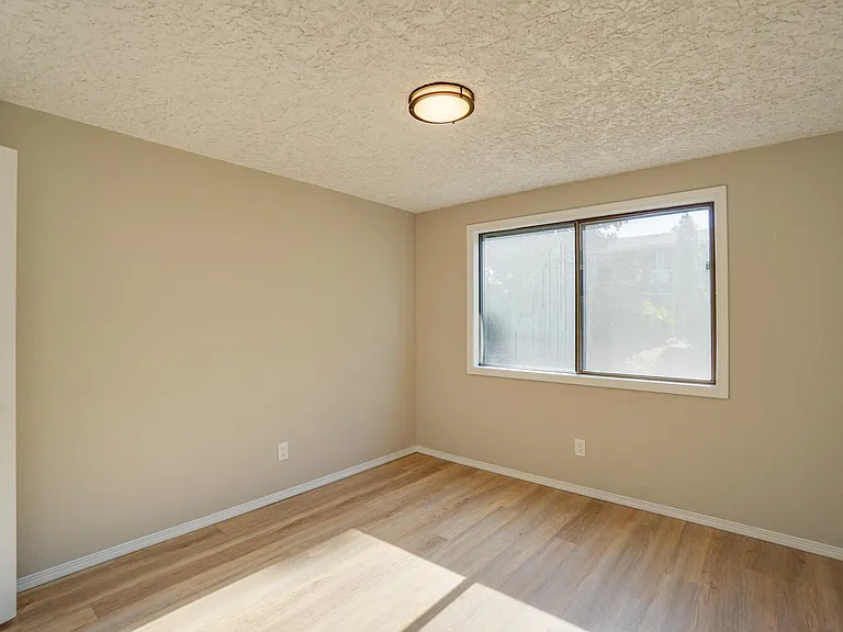 6206 NW Cherry St — Photo 22