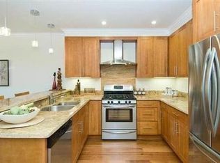893 Hayes St, San Francisco, CA 94117
