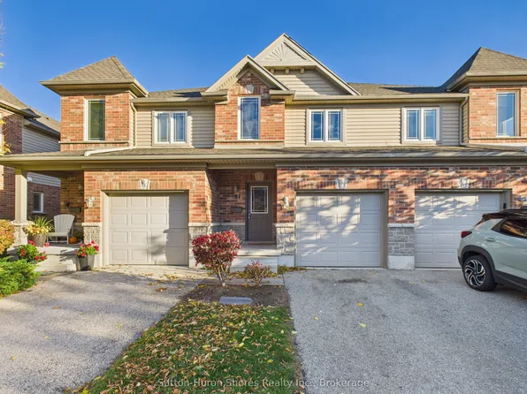 409 Joseph St #101, Saugeen Shores, ON N0H 2C2