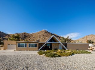 19900 Carlisle Rd, Apple Valley, CA 92307