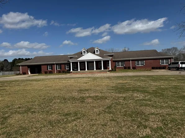 368 County Line Rd, Dothan, AL 36305