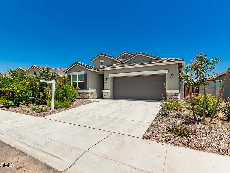 36501 N Senepol St — Photo 5