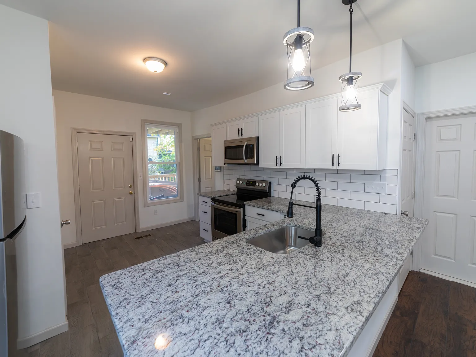 84 Sheffield Avenue - 1 — Photo 3