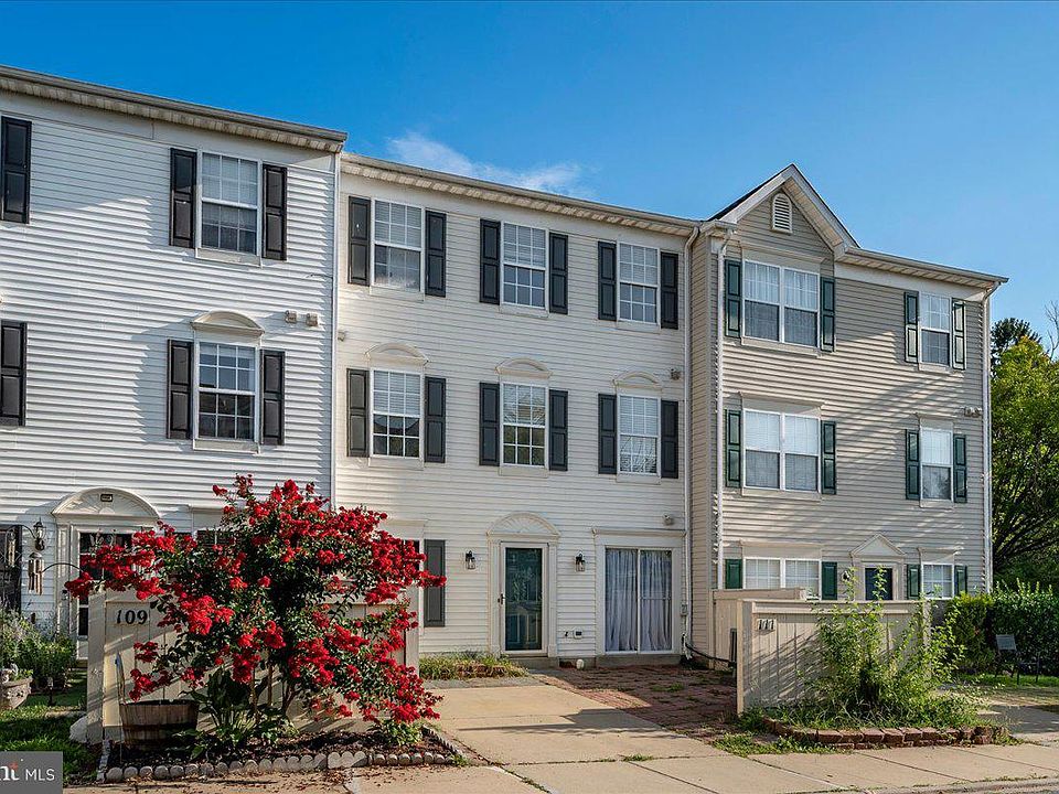 1st image of 111 Boxgrove Way