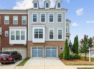 43617 White Cap Ter, Chantilly, VA 20152