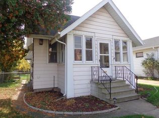 1717 35th St, Kenosha, WI 53140