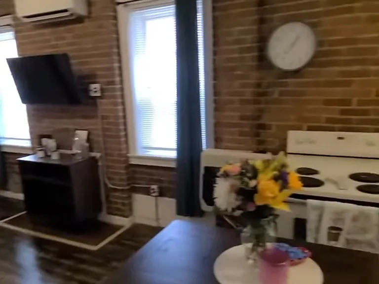 419 Pearl St #2 — Photo 14