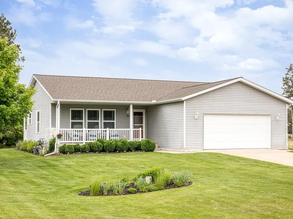 3204 Tamara Cir, Grawn, MI 49637