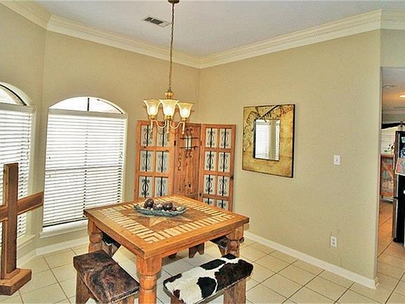 3rd image of 3106 Fitzgerald Dr