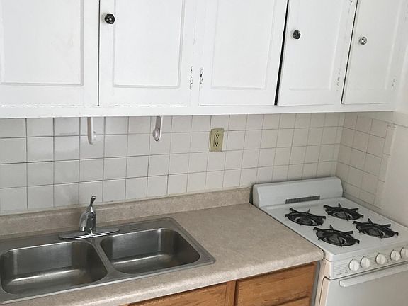 4th image of 2141 Gunderson Ave APT 214
