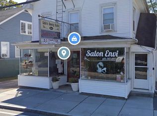 25 Beach St APT 1, Westerly, RI 02891