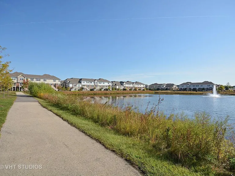 2946 Henley Ln — Photo 23