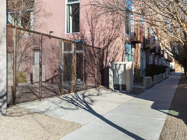 877 Silver Ave SW — Photo 3