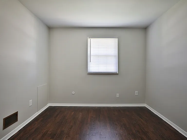 3427 Maize Rd — Photo 28