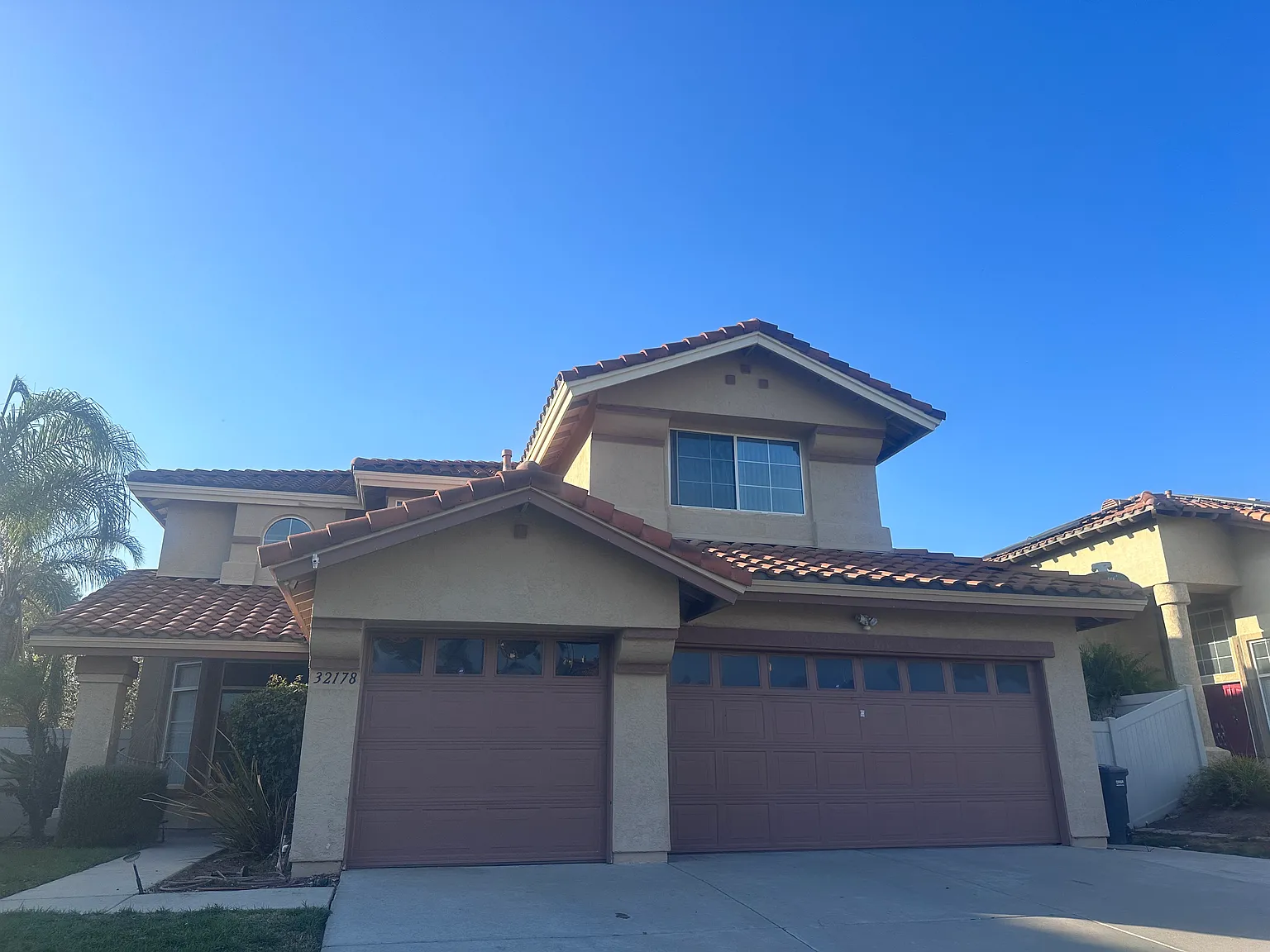 4 bed, 2693 sqft, $3,500 — Photo 2
