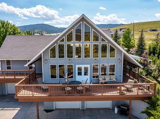 11248 S Dempsey Creek Rd, Lava Hot Springs, ID 83246