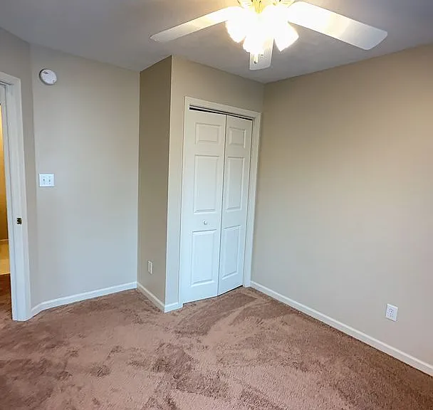 2616 E Oaklawn Ct — Photo 8