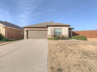 1205 Glen Ct, Weatherford, TX 76087