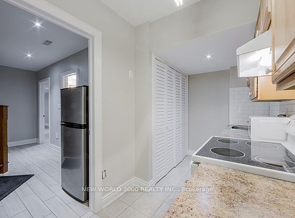3rd image of 27 Lavender Rd
