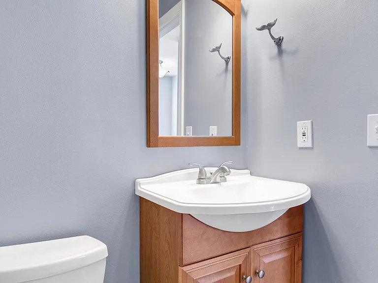 6 Stowe Ct — Photo 16