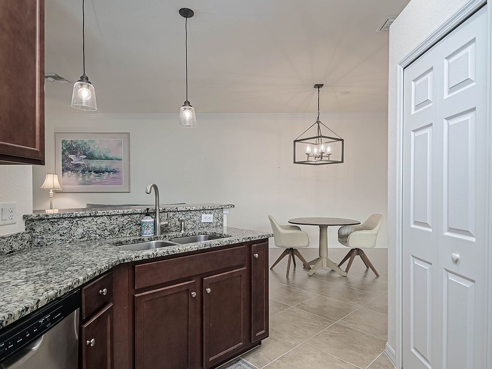 Kitchen, Dining