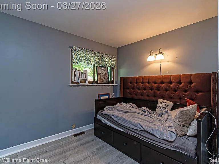 20510 Luna St — Photo 22